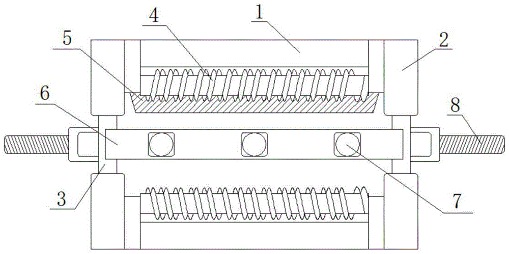 一种木材旋切机的旋切机构的制作方法