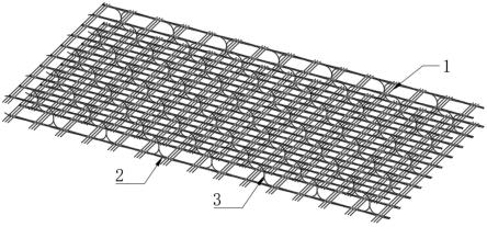 表面平整的立体网格芯材的制作方法