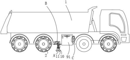 一种带有轮胎组合防滑套装置的坑道车的制作方法