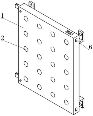 一种折合面带穿孔结构的铝板幕墙的制作方法