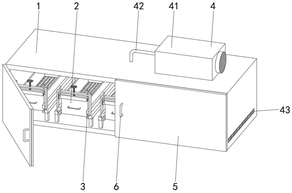 一种莲藕保鲜容器的制作方法